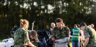 Dutch armed forces practice disaster relief ©Mediacentrum Defensie