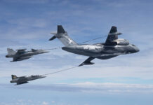 Gripen E and KC-390M: aerial refueling tests in Brazil completed Betankung von Gripen E-Kampfjets durch eine KC-390M – ©Saab