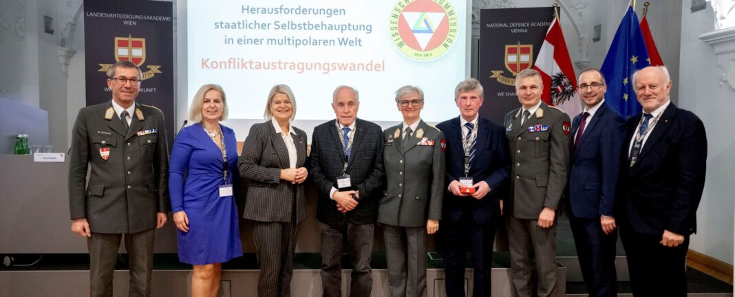 Jahrestagung der Wissenschaftskommission im Verteidigungsministerium – ©Bundesheer/Karlovits