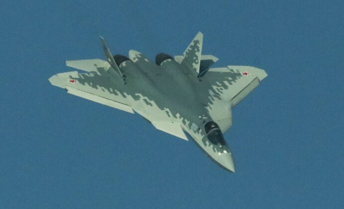 Dubai Air Show 2025 &ndash; &copy;Georg Mader