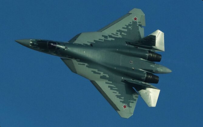 Dubai Air Show 2025 &ndash; &copy;Georg Mader