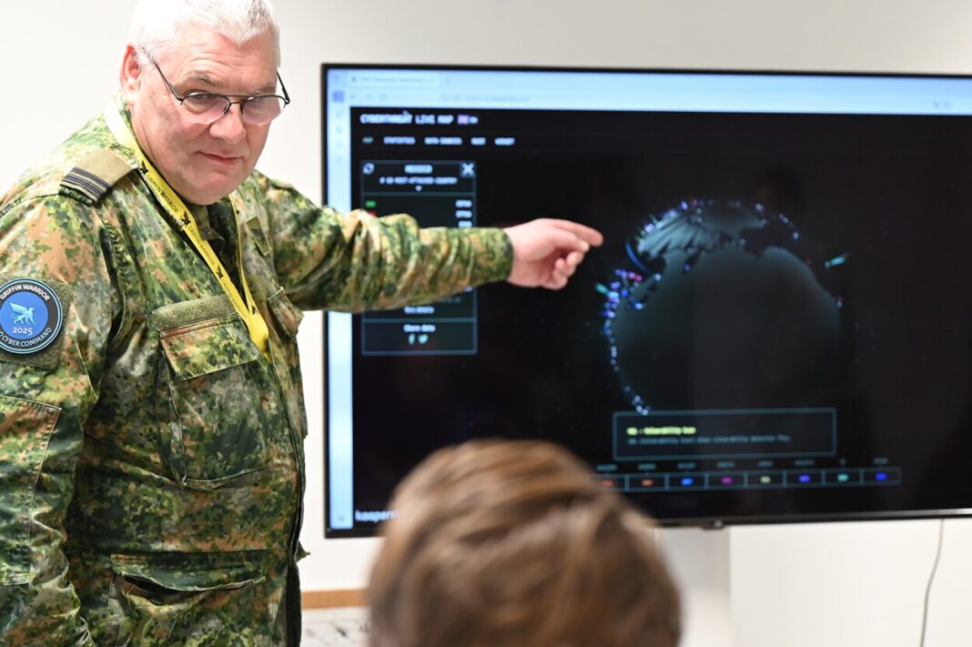 „Griffin Warrior”: Das niederländische Cyberkommando schlägt zurück – ©Mediacentrum Defensie „Griffin Warrior”: Das niederländische Cyberkommando schlägt zurück – ©Mediacentrum Defensie