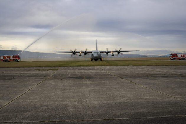 Letzter Flug der Bundesheer-Hercules 8T-CA &ndash; &copy;Bundesheer