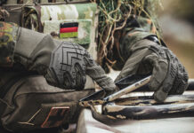 VADER & SPARTACUS von ESKA: Handschuhe für jede Mission und Uniform ESKA-Handschuh im Einsatz – ©ESKA