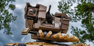 Arquus: T1 tower for French army for self-defense against drones Arquus: T1-Turm für Selbstverteidigung gegen Drohnen