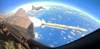 Brasiliens Luftwaffe testet Meteor-Lenkwaffe von MBDA erstmals mit Gripen E Brasilianischer Gripen schießt Meteor-Lenkflugkörper ab – ©Saab