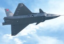 Turkish UCAV Kizilelma does not see F-16s – and shoots them down anyway Turkish UCAV Kizilelma does not see F-16 and shoots it down anyway - ©Baykar