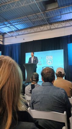 Glock USA: Shane Coley, Profi-Sch&uuml;tze und Captain des Teams Glock bei der Pr&auml;sentation der Glock Gen6. &copy;Milit&auml;r Aktuell/Bendl