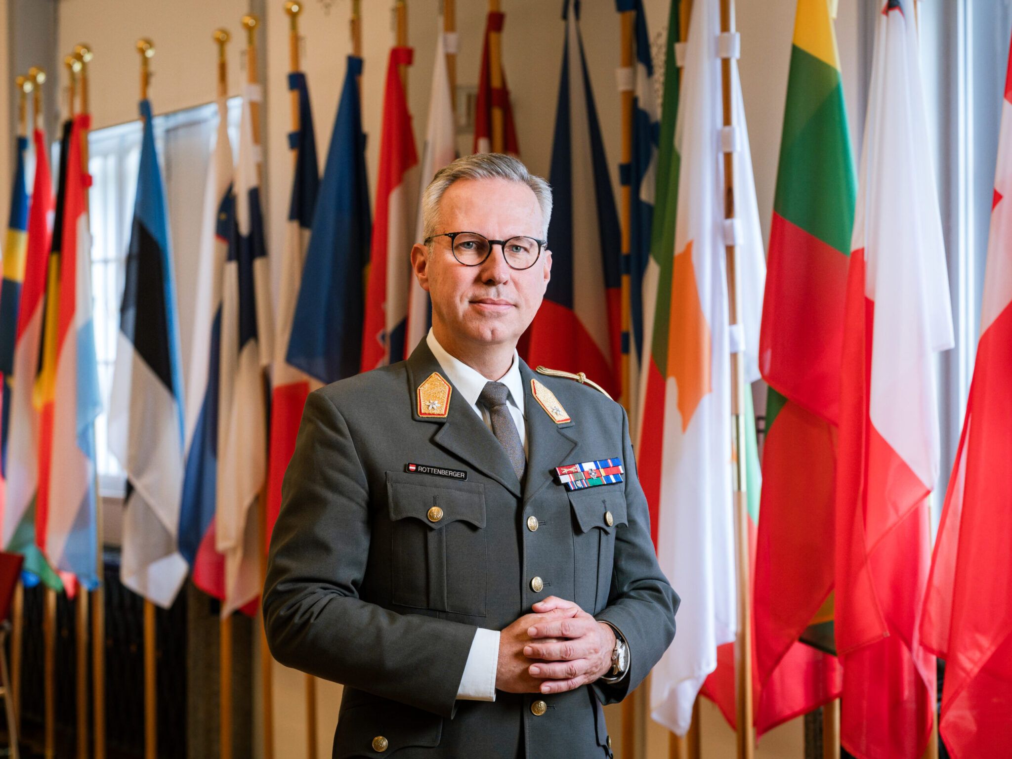 Reuben Rottenberger Brigadier Rottenberger über den Zweck der Militärdiplomatie