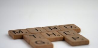 A new Gap Filler Air Defense is needed for drone defence "Mind the Gap" lettering - ©Unsplash/Brett Jordan