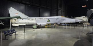 The MiG-25RB Foxbat-B from the sand is back Ex-Iraqi MiG-25RB Foxbat-B - ©USAF