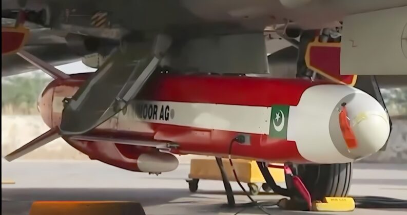 Taimoor Marschflugk&ouml;rper &ndash; &copy;PAF