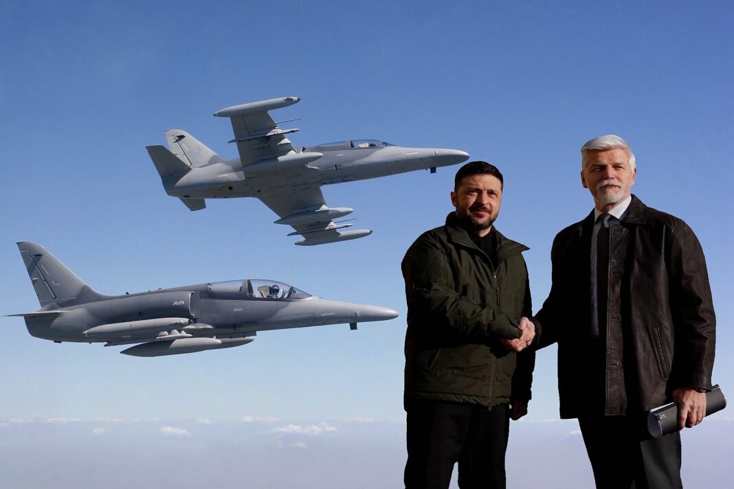 Wolodymyr Selenskyj und Petr Pavel vor L-159-Kampfflugzeugen – ©Militär Aktuell/Rosenkranz