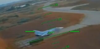 Am Boden zerstört: Ukraine jagt russische Flugzeuge Drohnenangriff – ©Archiv