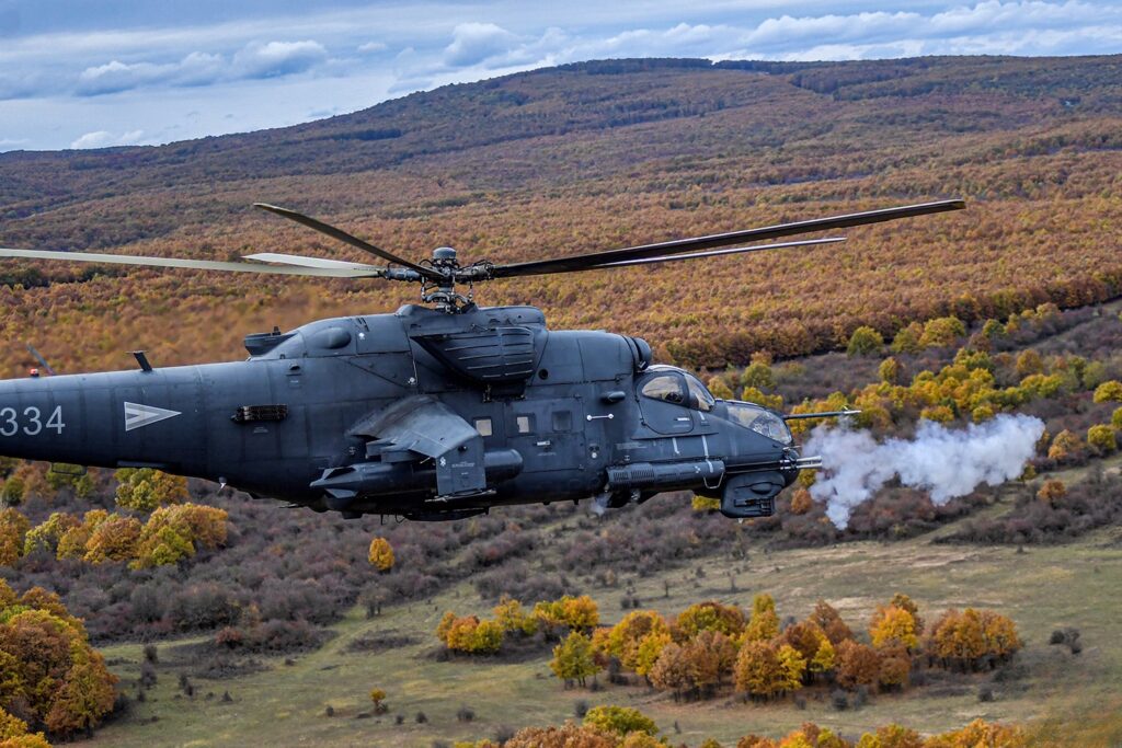 Das letzte Scharfschießen des Mi-24 P/V – ©Ungarn MoD 