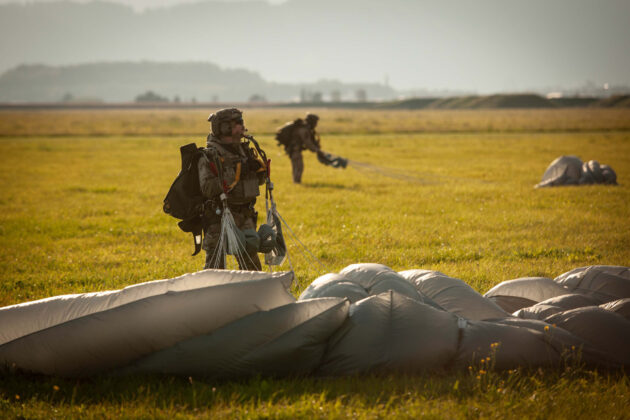 Fallschirmspringer des Jagdkommandos. &copy;Bundesheer/Gorup