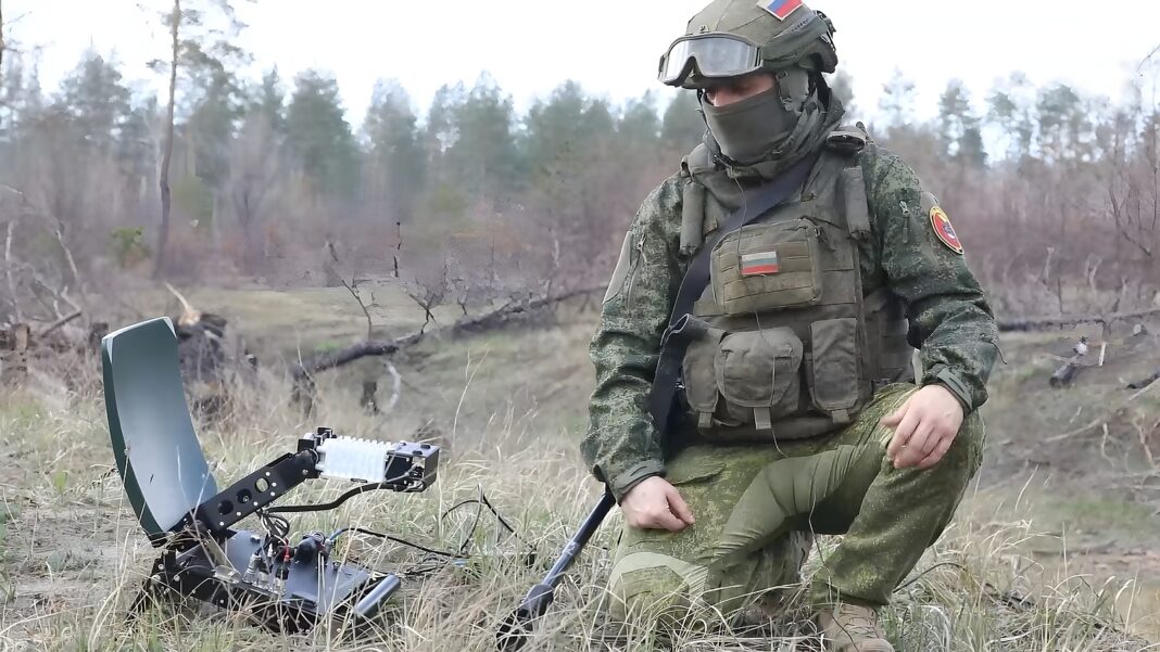 Russian soldier with Spirit-030 - ©Archive